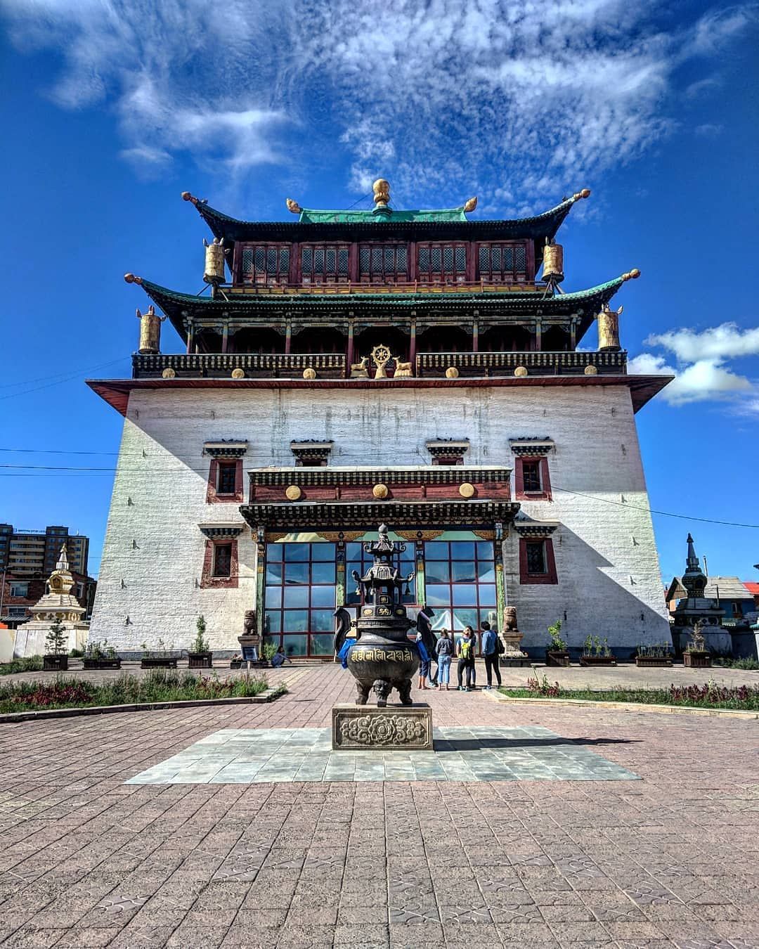 Gandantegchinlen Monastery